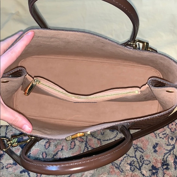 Louis Vuitton Kensington - Picture 5 of 10